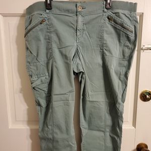 Sonoma Green Capris